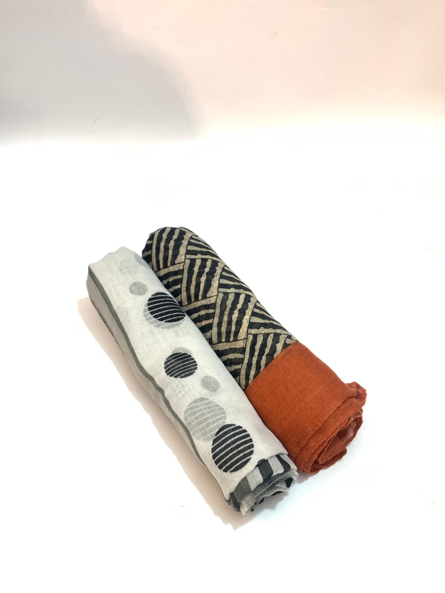 Pack of 2 Printed Lawn Hijab