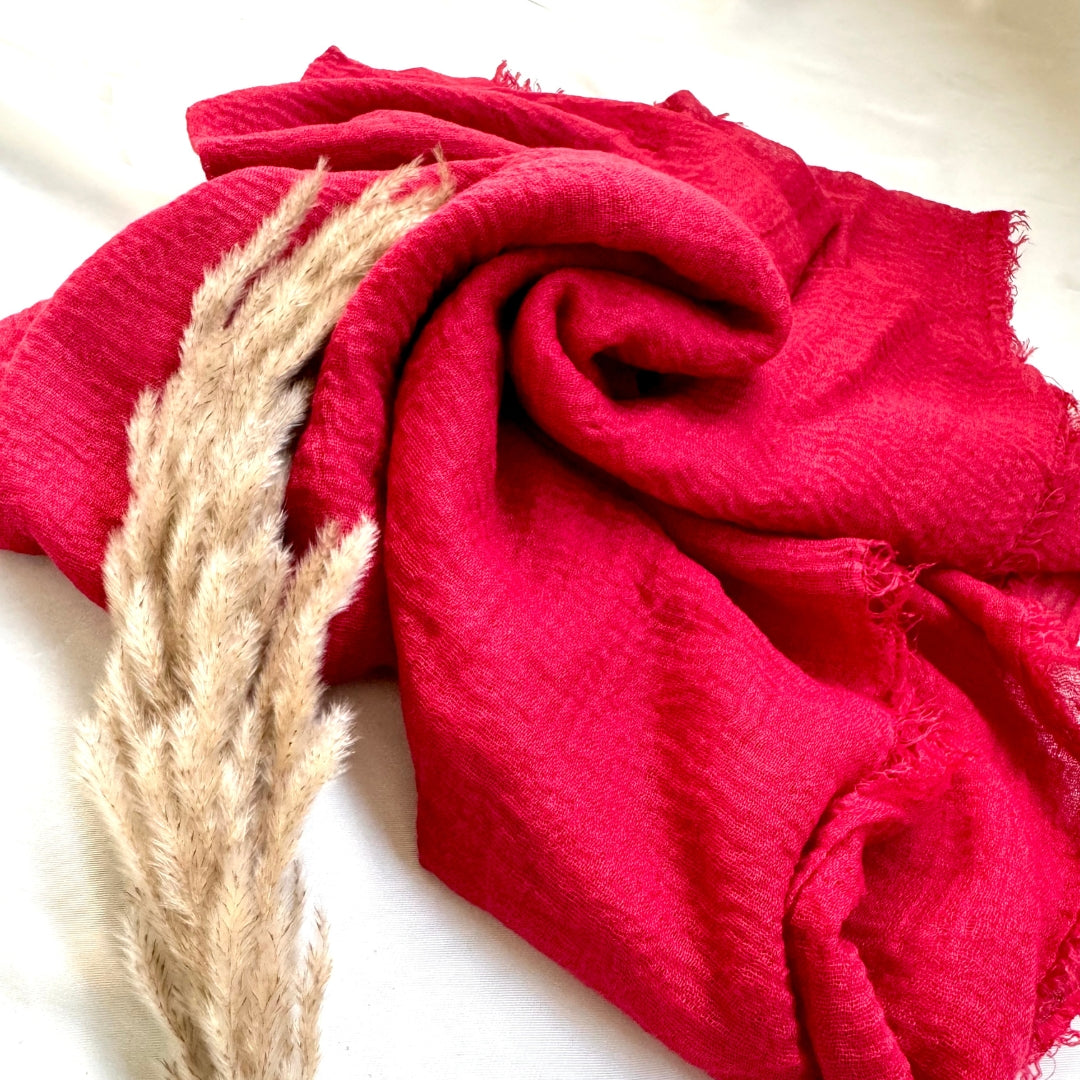 Vivid Red-Pink Crimps Hijab